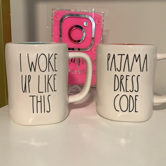 Rae Dunn Accessories - RAE DUNN MUG SET
